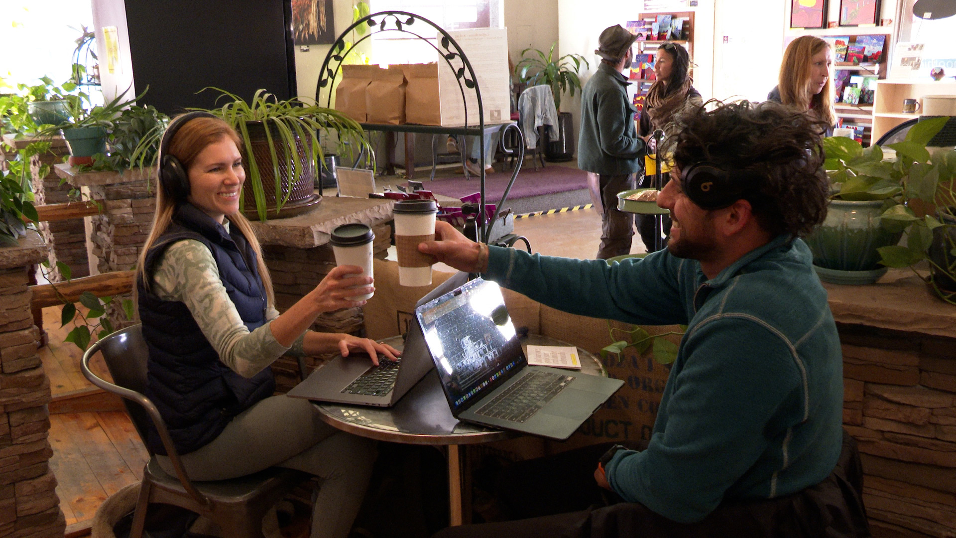 Guests enjoying coffee and toasting at Cuptown Sedona