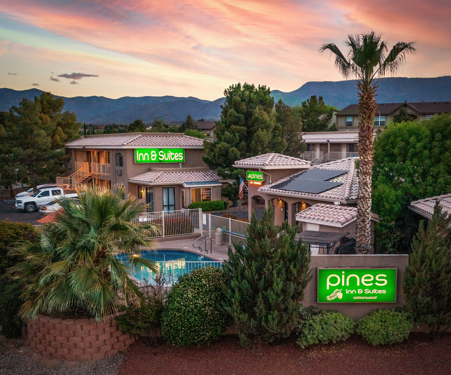 Exterior of Pines Inn and Suites in Cottonwood, Arizona